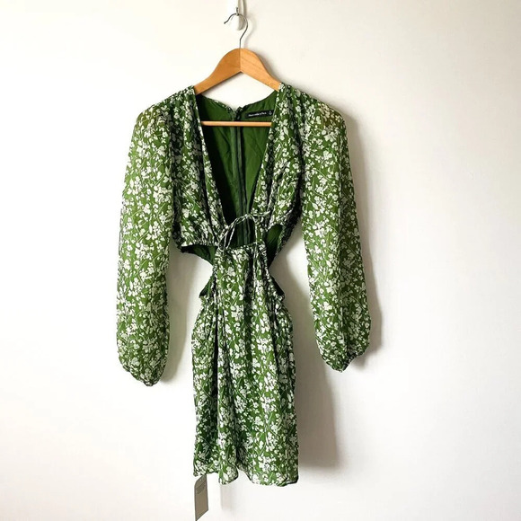 Abercrombie & Fitch Long Sleeve Cut Out Mini Dress NWT Green Floral Size Small - Picture 3 of 7